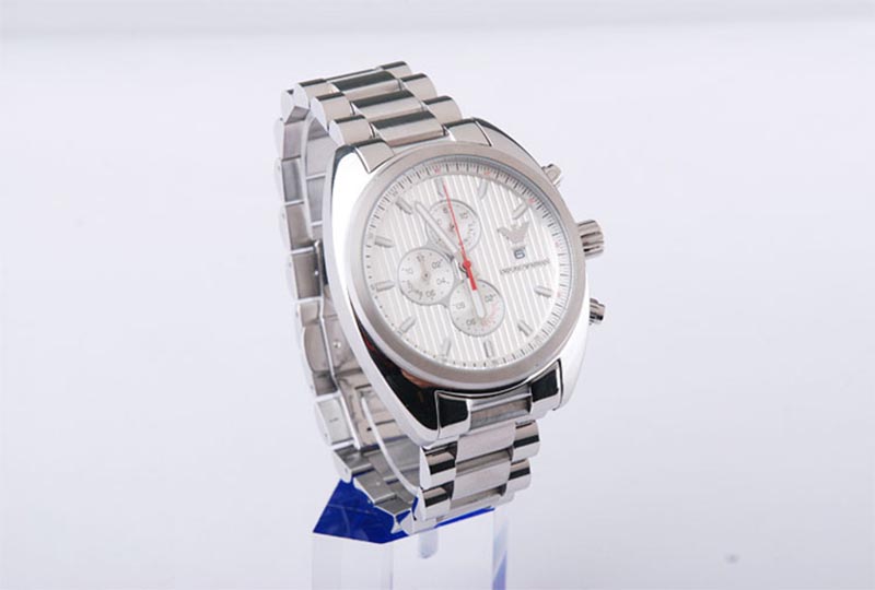 dong-ho-thoi-trang-Armani-AR5958