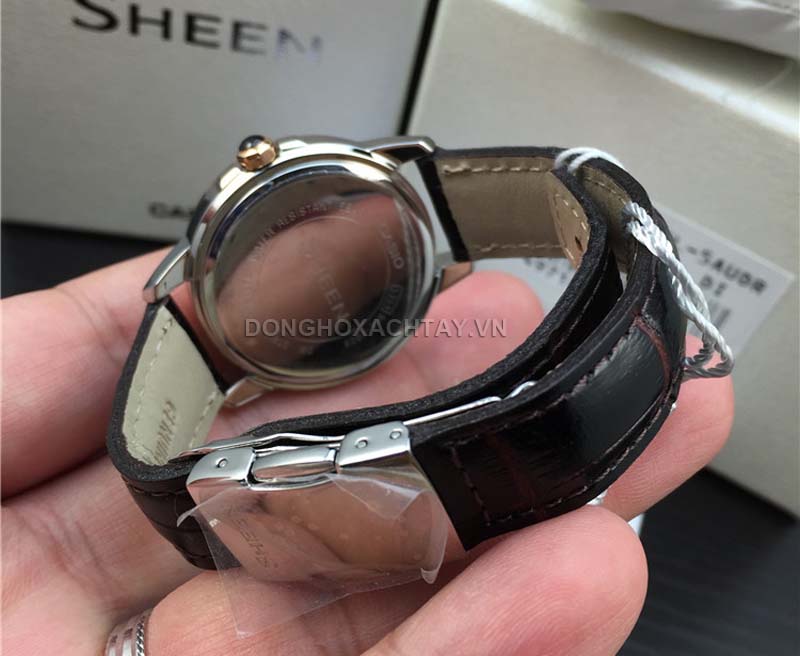 Đồng hồ Casio SHE-3029GL-5A dành cho nữ