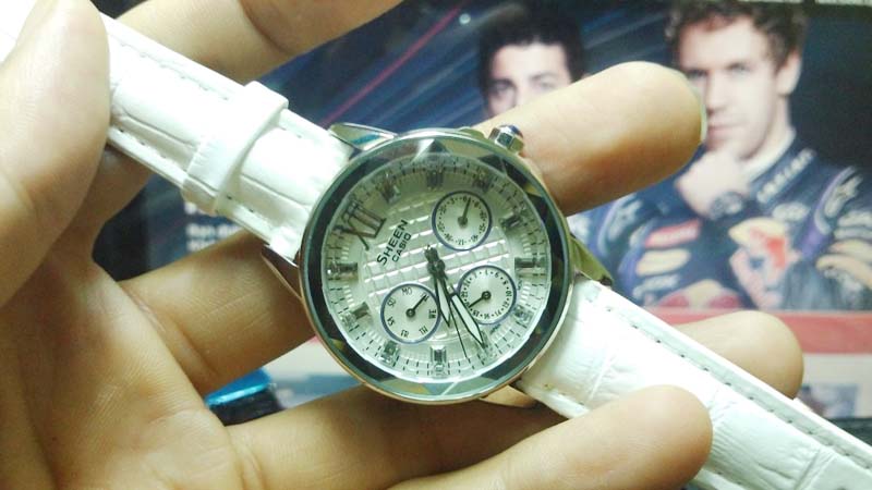 Đồng hồ Casio SHE-3029L-7AV chính hãng