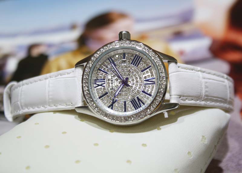đồng hồ casio she-4510l-7a