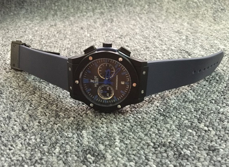 dong-ho-co-Hublot-HB-G025
