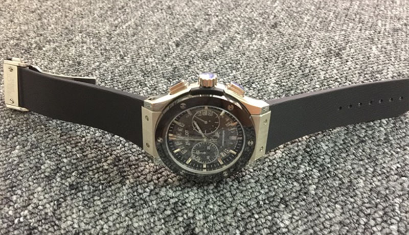 dong-ho-cao-cap-Hublot-HB-G028