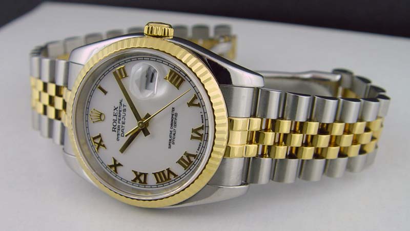 Đồng hồ Rolex R116233